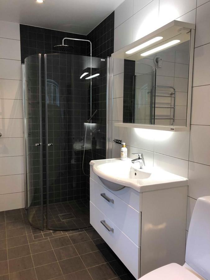 Bjoersjoedal Lake House'S Gothenburg Bagian luar foto